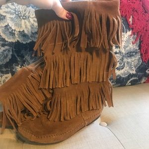 Minnetonka boots